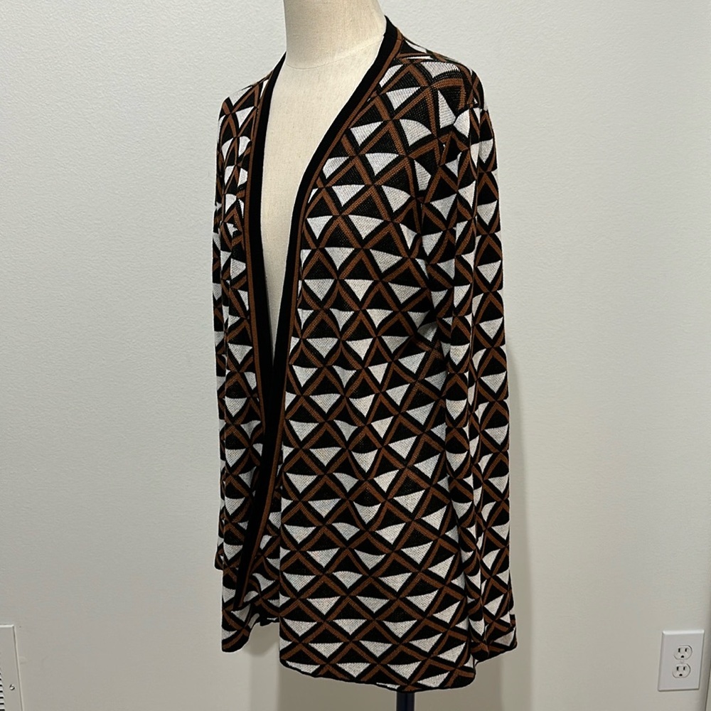 Belle by Belldini Geometric Print Sweater - L - Picture 3 of 10